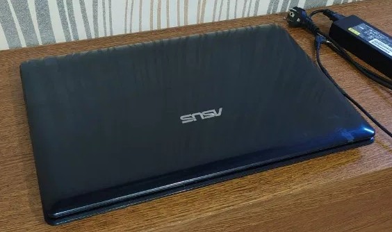 Фото 3. Большой игровой ноутбук Asus A72J (core i3, 4 гига)