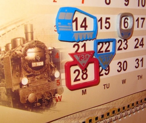 Фото 11. Как сделать фирменный календарь оригинальным? Магнитное окошко для календарей с логотипом