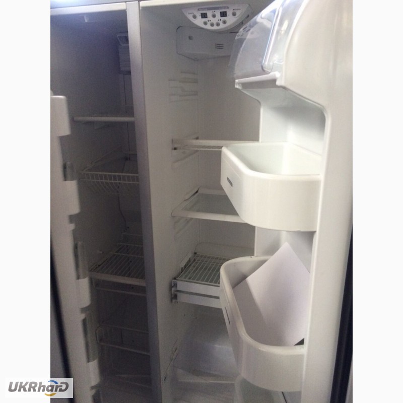 Фото 2. Продается холодильно-морозильный шкаф Whirlpool бу