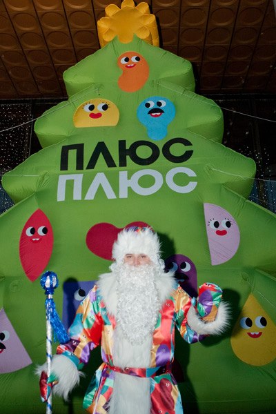 Фото 15. Надувное новогоднее украшение Надувная елка