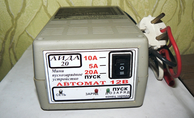 Автоматическое пуско-зарядное устройство АИДА-20 для аккумуляторов