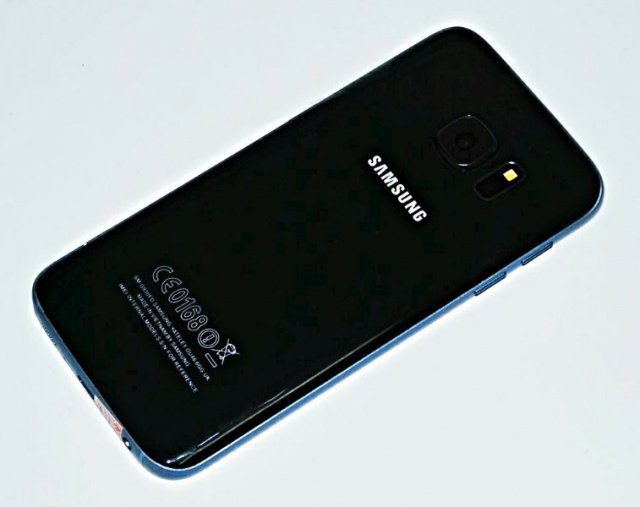 Фото 4. Samsung Galaxy S7 5 дюймов, 2 сим(или 1 сим+карта памяти)4 ядра, 8 Мп