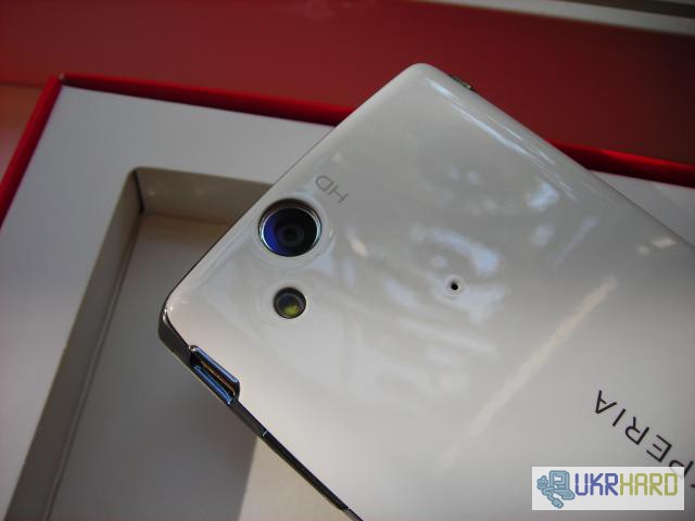 Фото 3. Sony Ericsson Xperia Arc S (новый 5+)