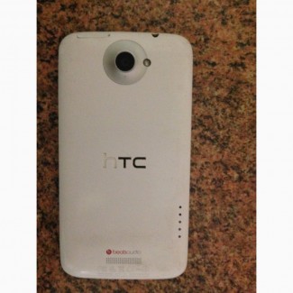 Продам телефон HTC one x на запчасти