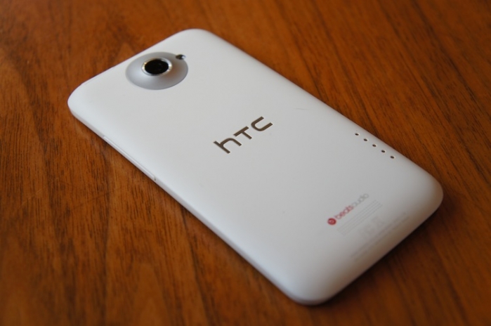 Фото 2. Продам телефон HTC one x на запчасти