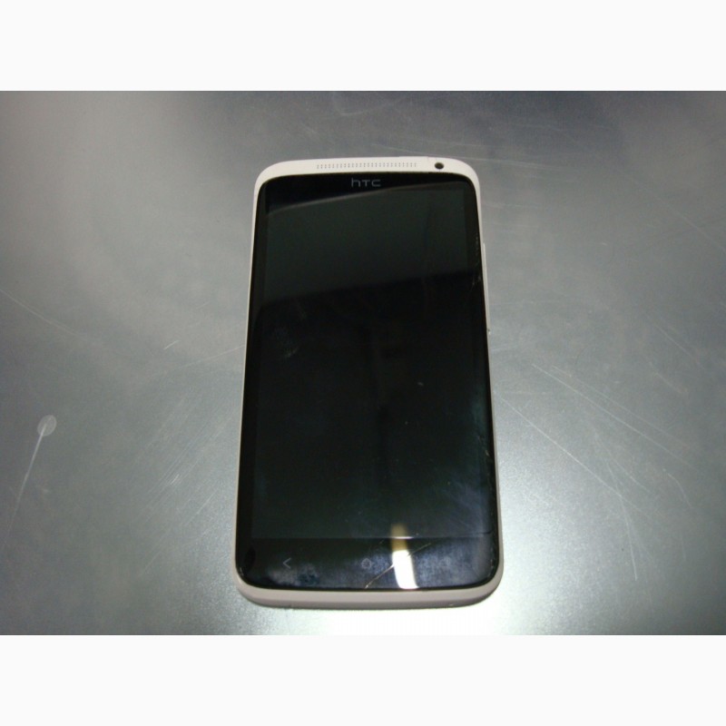 Фото 2. Смартфон HTC One X 32Gb с нюансами