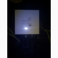 Продам Новый Apple airpods mmef2zm/2