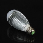Светодиодная лампа E27 7W 750 Lm LED 85-265 вольт