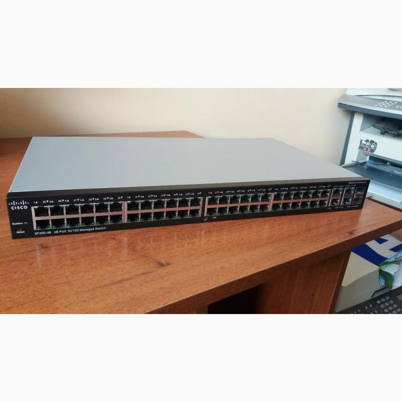 Фото 2. Управляемый свич, комутатор Cisco SF300-48, 48 портов