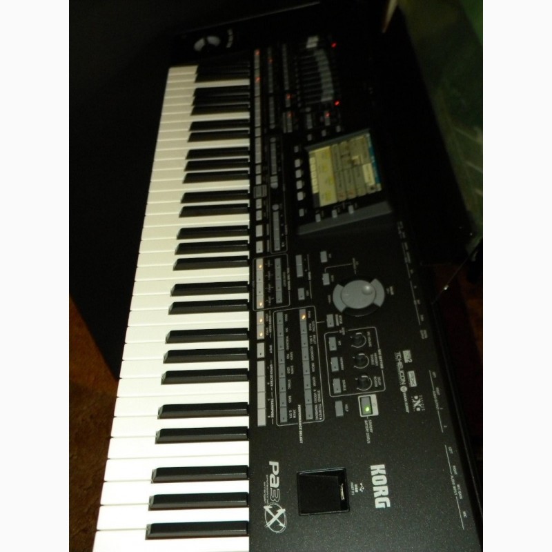 Фото 2. Yamaha C3 Grand Piano/Korg-PA3X-76-Key-keyboard