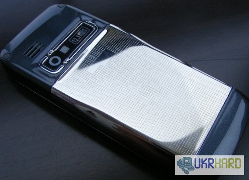 Фото 3. Новейшая модель Nokia E71 Tv MINI