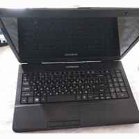 Надежный ноутбук eMachines E527 (в отличном состоянии)