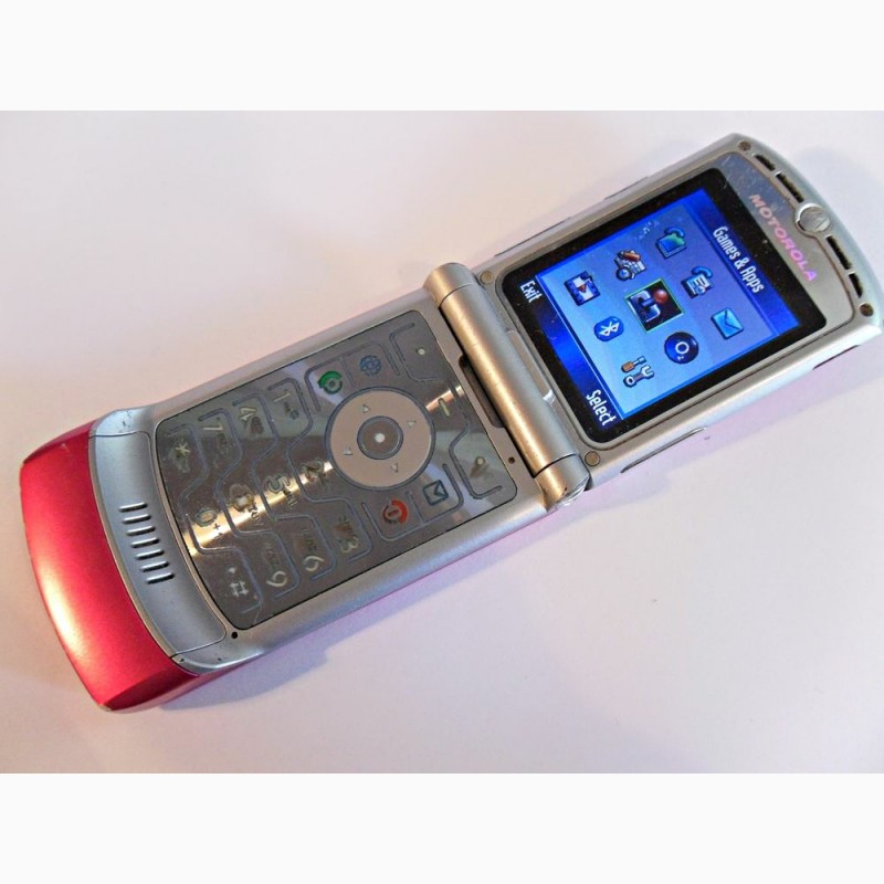 Фото 8. Телефон раскладушка Motorola RAZR V3 1 сим, 2, 25 дюйма, 680 мА/ч. Металл