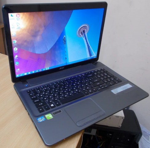 Огромный игровой ноутбук Acer Aspire E1-771G (как новый)