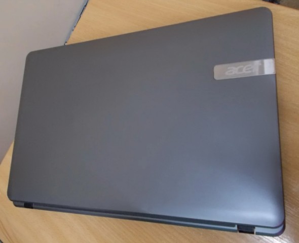 Фото 2. Огромный игровой ноутбук Acer Aspire E1-771G (как новый)