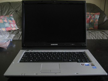 Фото 2. Универсальный ноутбук Samsung R40