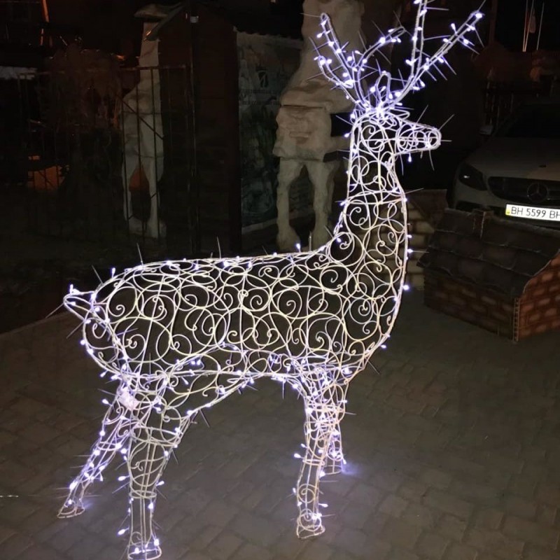 Фото 2. Светодиодные новогодние LED 3D фигуры Олени, сани и пр