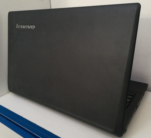Фото 2. Надежный ноутбук Lenovo G560 (core i5, 4 гига)