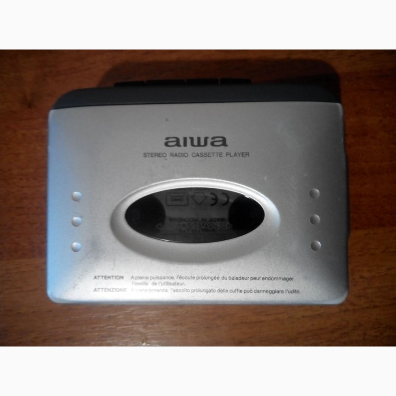 Фото 2. Аудиоплеер кассетный AIWA HS-TA403