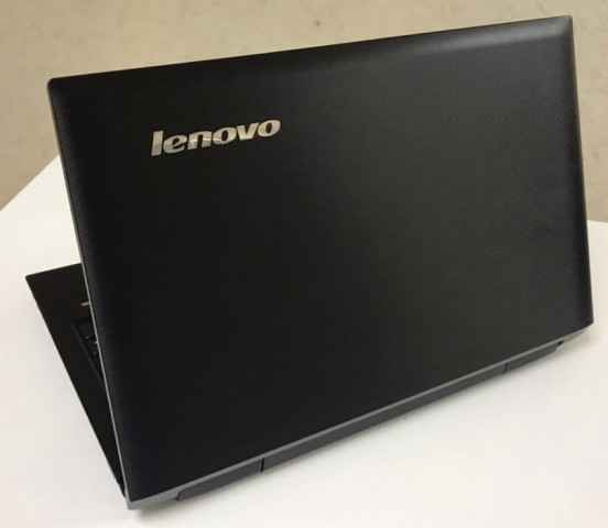 Фото 2. Надежный ноутбук Lenovo B560 (коробка, документы)