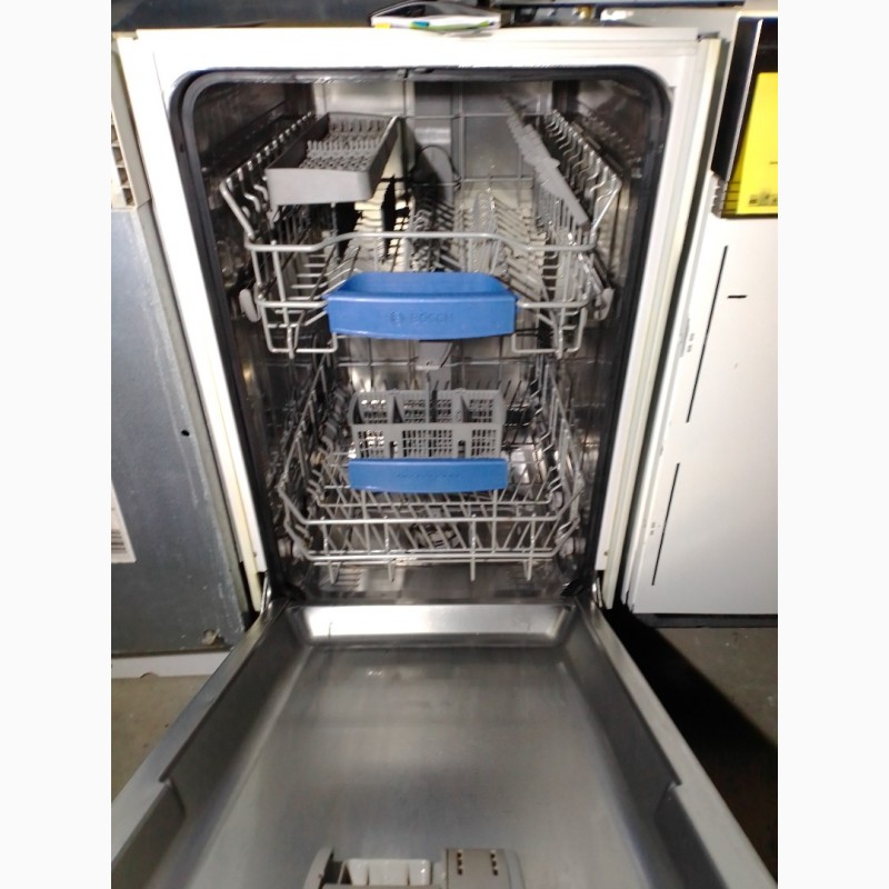 Фото 2. Посудомоечная машина Bosch SPV53M50EU