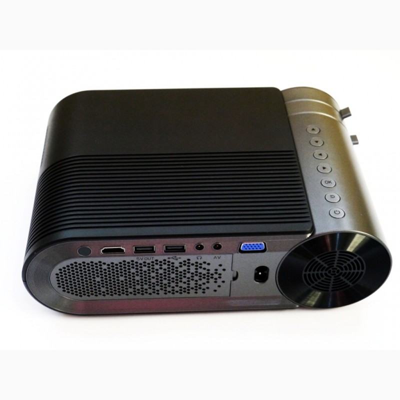 Фото 3. Мультимедийный проектор YG550 WiFi со встроенным стерео-динамиком