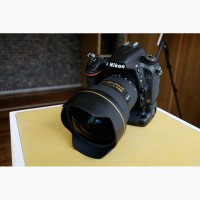 Nikon D750 DSLR Camera.$1350 USD