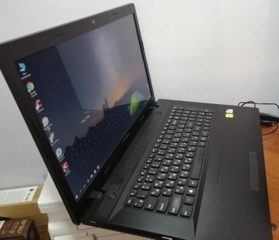 Фото 3. Большой игровой ноутбук Lenovo G700 (идеал)