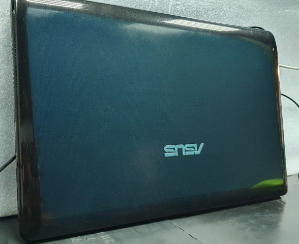 Фото 3. Игровой ноутбук Asus K52J (core i7, 8 гиг, мощная видеокарта)