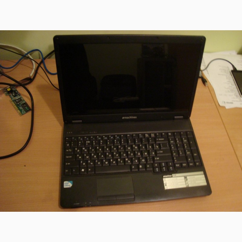 Фото 2. Мобильный, двух ядерный ноутбук Acer eMachines E528