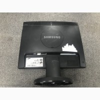 Монитор 17 Samsung 743N
