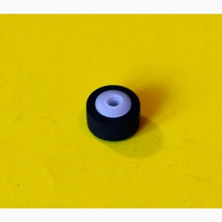 Прижимной резиновый ролик 13 х 6, 5 х 2, 5 х 8 для кассетного магнитофона