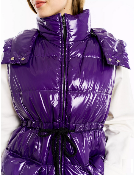 Фото 2. Женская жилетка на синтепухе Season фиолетовая