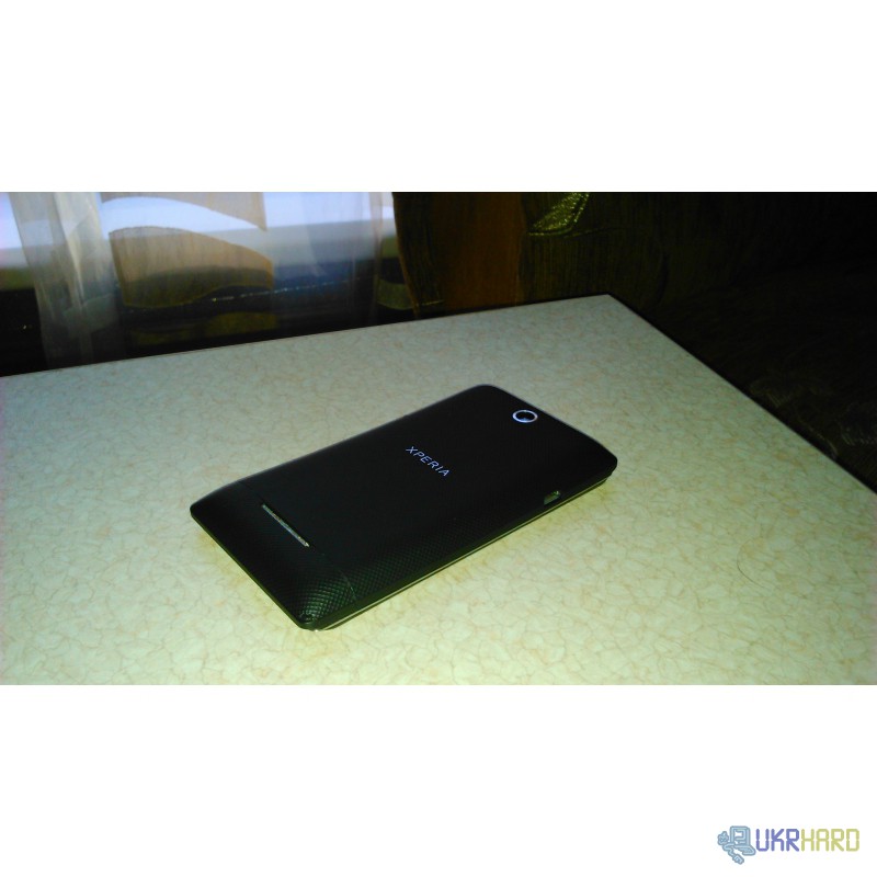 Фото 3. Продам смартфон Sony Xperia E Dual C1605 б.у.