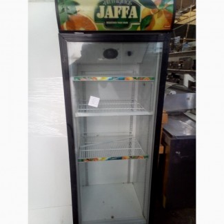 Продам шкаф вертикальный холодильный б/у для напитков