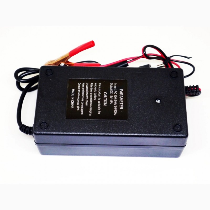 Фото 4. Автомобильное зарядное устройство 12 вольт 5 ампер UKC Battery Charger 5A