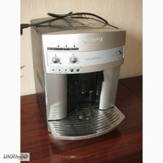 Кофемашина Delonghi ESAM 3200S