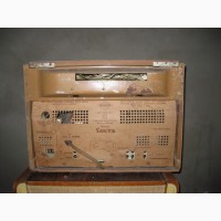 Продам радиолу SAKTA RRR 50 годов