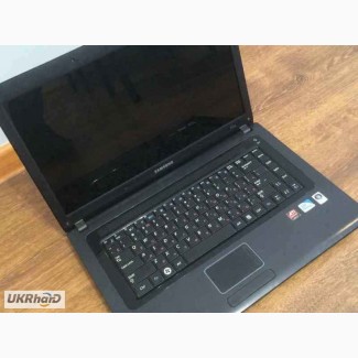 Продам нерабочий ноутбук Samsung R522 по запчастям